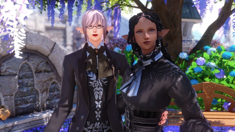 Esme (left) and Julliette (right)