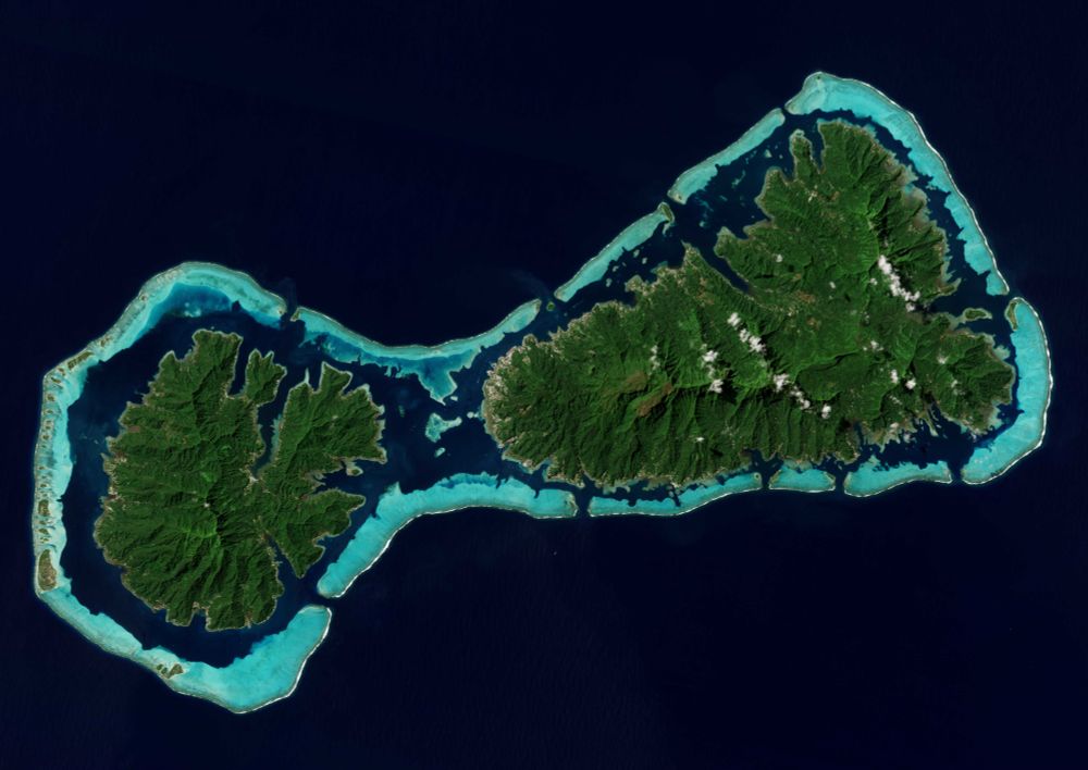 Sentinel satellite image of Taha'a and Ra'iatea, Society Islands