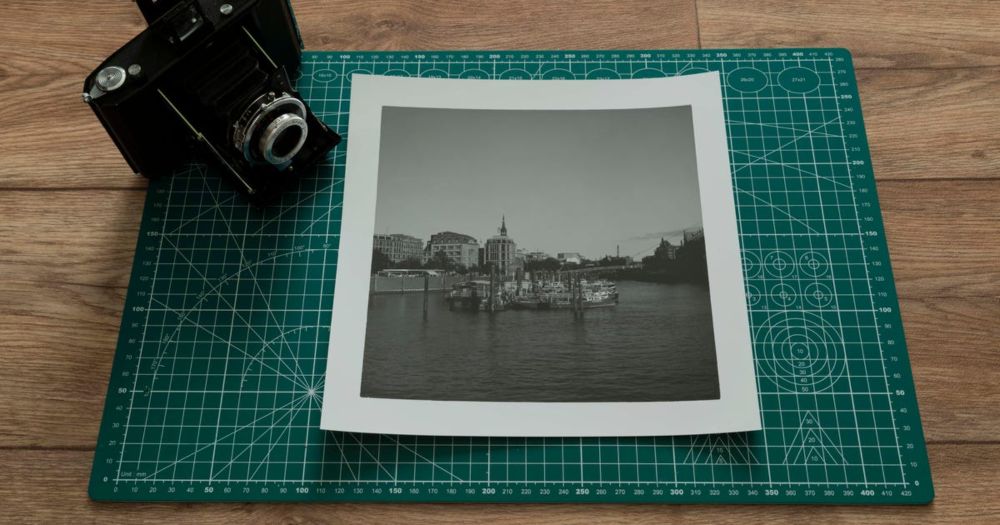 Hamburger Binnenhafen, Limitiert, 24x24cm - Hamburg Limitiert 24x24cm - Shop | Onlineshop für  Retronyme Fotokunst | Analogfotografie | Lichtbildgestaltung | Einzelstücke