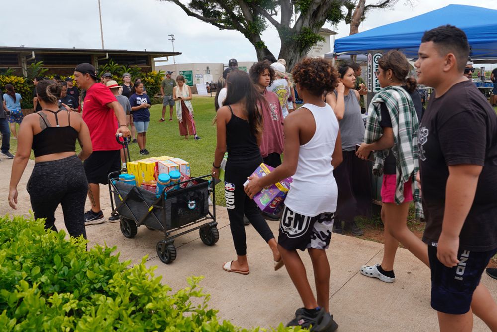 Many Maui Fire Survivors Are Struggling To Find Aid Even As It Pours In