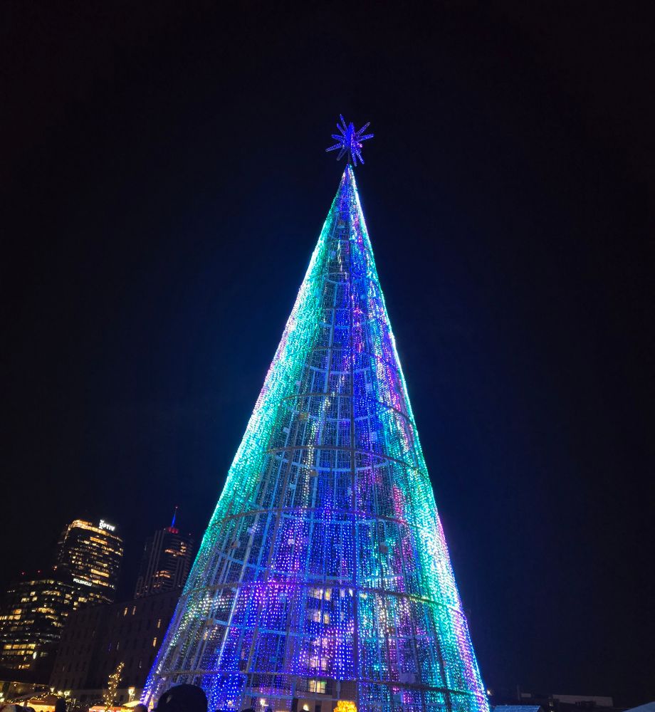 Tree in blue, purple & green