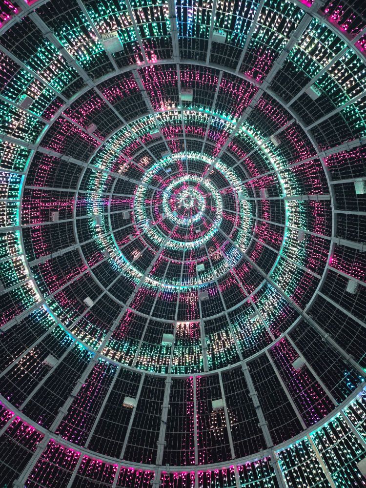 Spiral kind of green & pink