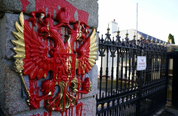 The politician has been sent written confirmation from gardaí saying nothing has been found to suggest he spied for Russia.
