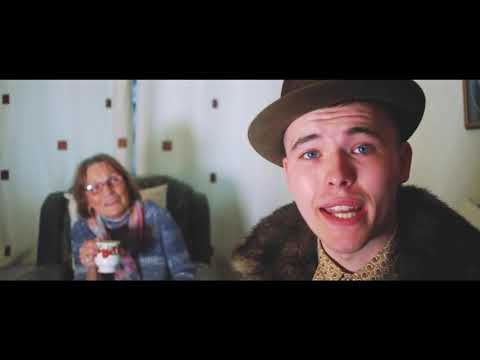 KNEECAP - Gael-Gigolos (Official Music Video)