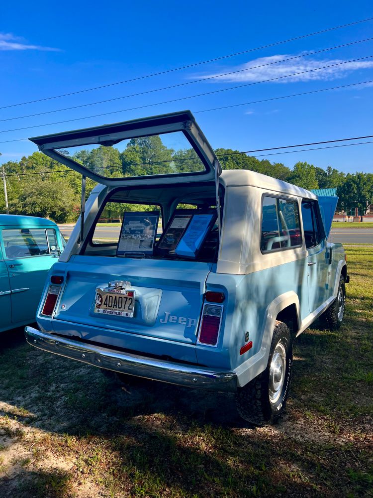 1972 Jeep Commando