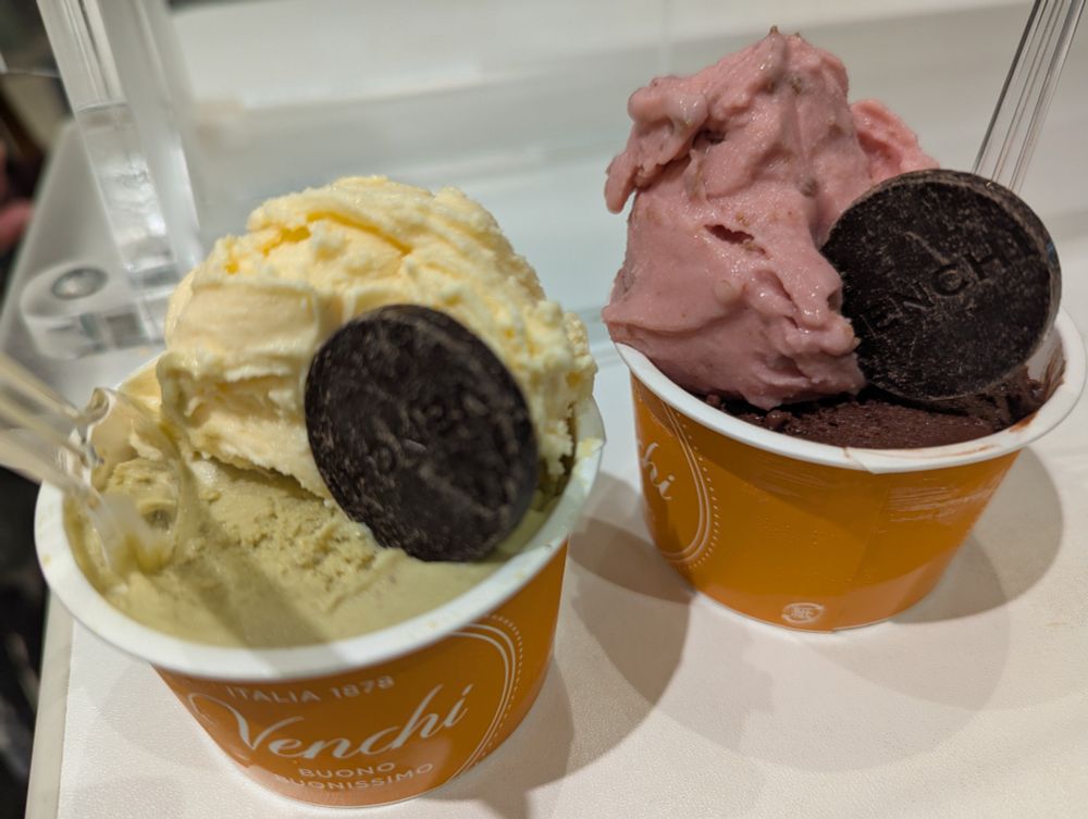 イタリアの高級チョコレートブランドVenchiのジェラード