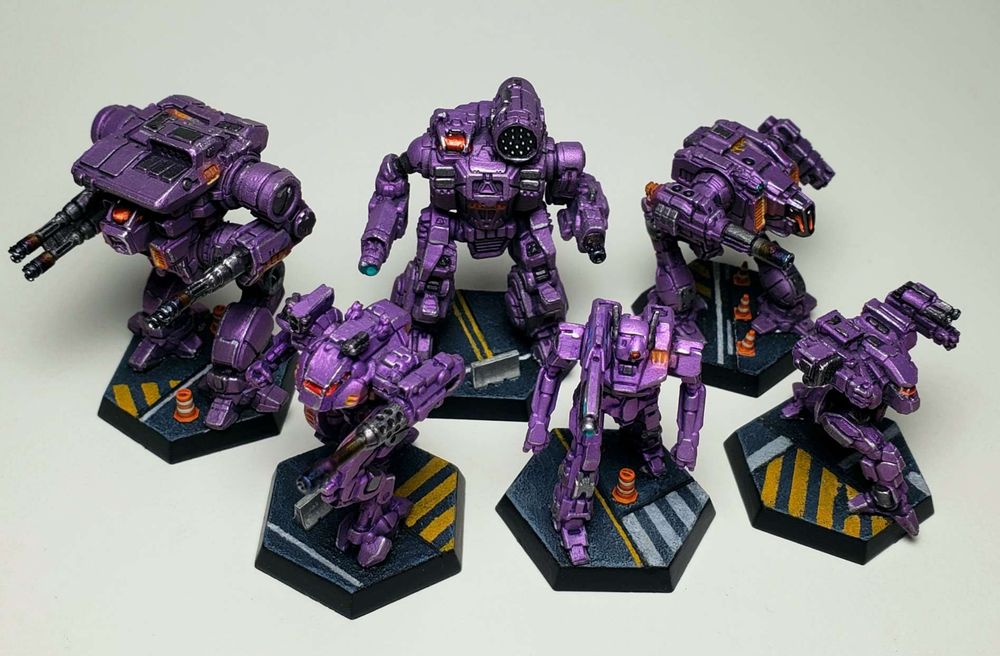 Breaking the mold with this ClanTech force, cilice came in with this flashy, purple scheme! That is really nice and looks ready to sell to the Free Worlds League!