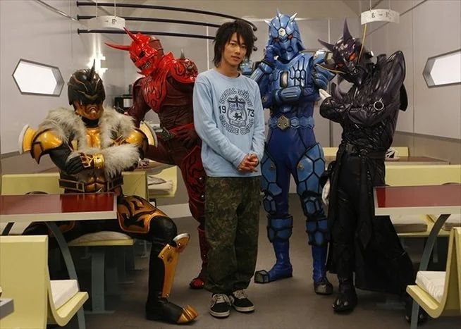 Kintaros, Momotaros, Ryotaro, Urataros, and Ryutaros from Kamen Rider Den-O