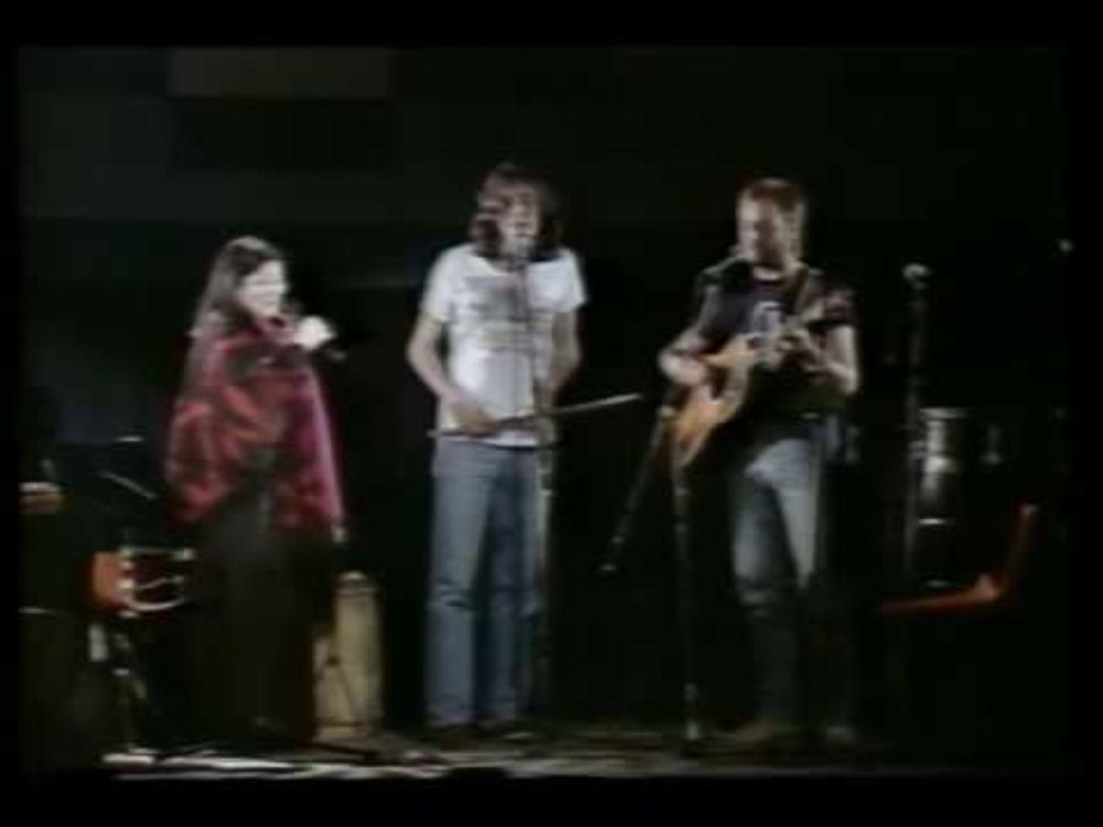 Mercedes Sosa / Leon Gieco / Nito Mestre - La Colina de la vida