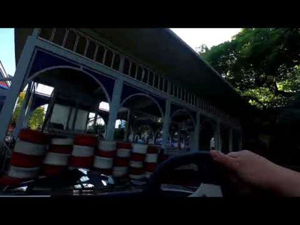 YouTube video by ThalainTheCat