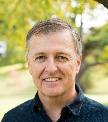 CSIRO's Andrew Jenkin is pictured - he was a guest lecturer on 30 July 2025 as part of the COEMinerals Signature lecture series.