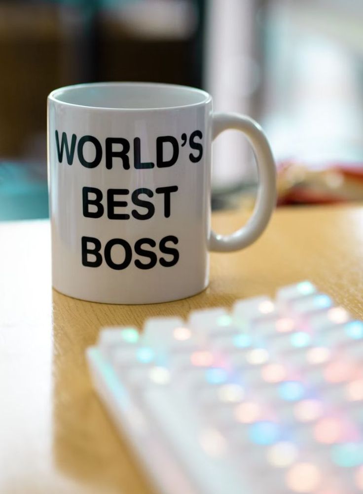 Image of "World's Best Boss Mug" by Pablo Varela via Unsplash