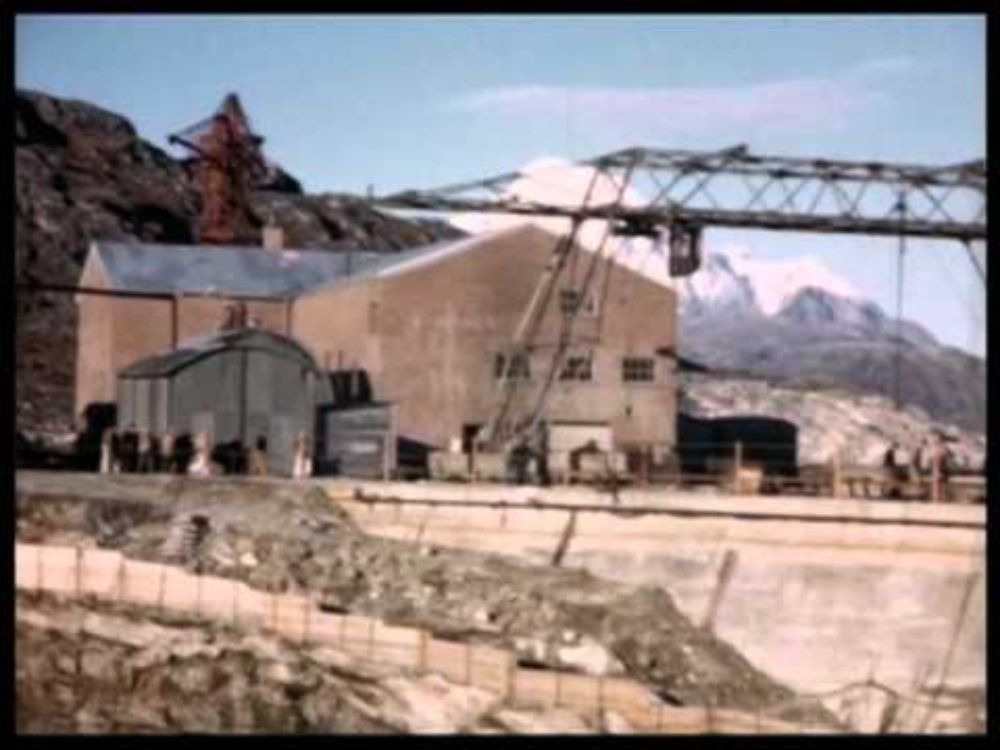 Kryolitbruddet i Ivittuut (1949-53) Info: 8:30 min. dansk tale.