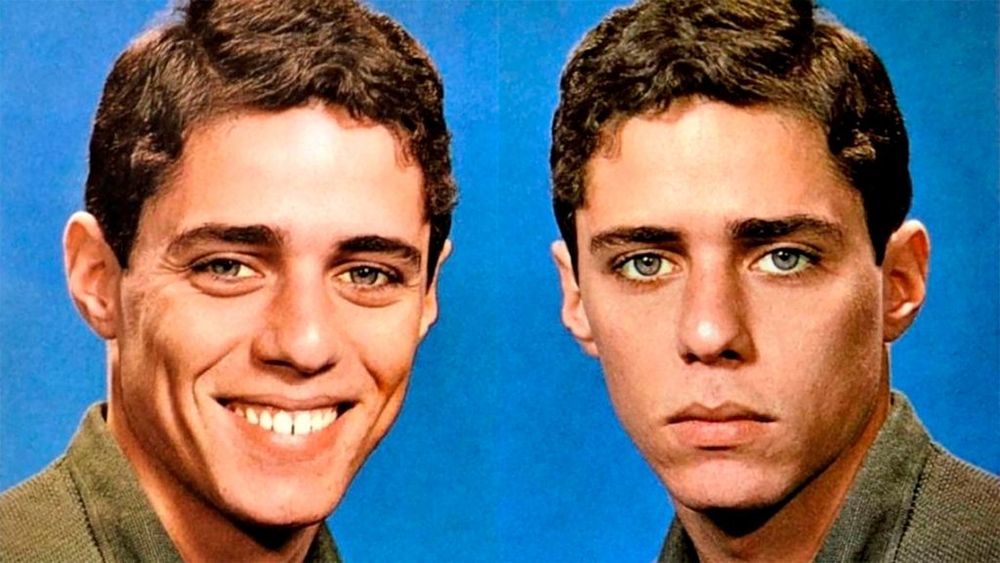 Capa de disco do Chico Buarque, onde ele aparece feliz no lado esquerdo e sério no lado direito