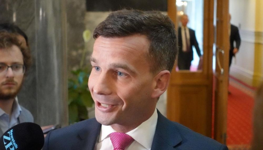 ACT leader David Seymour admits he's a beneficiary of property-holding trusts after years of saying he couldn't afford to buy | Newshub