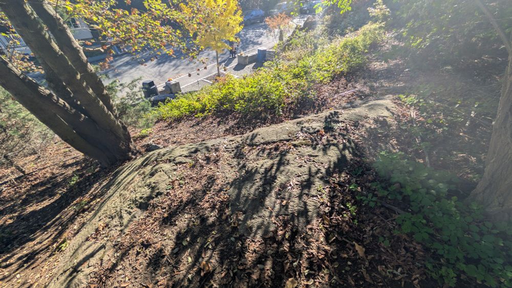 The ledge where women where hung