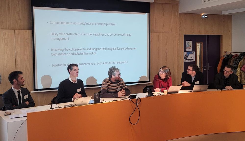 photo of last panel of the conference:
Panel 6: Foreign and European Policy

Simon Usherwood (Open University)
Paolo Chiochetti (Humboldt-Universität zu Berlin)
Sylvain Gaillaud (SIRICE, Uni Paris 1 Panthéon Sorbonne)
Thibaud Harrois & Pauline Schnapper (CREW, USN)

Thanks Gordon Cumming (Uni Cardiff) for chairing
