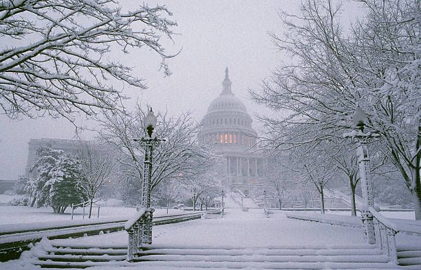 US Capitol in snow