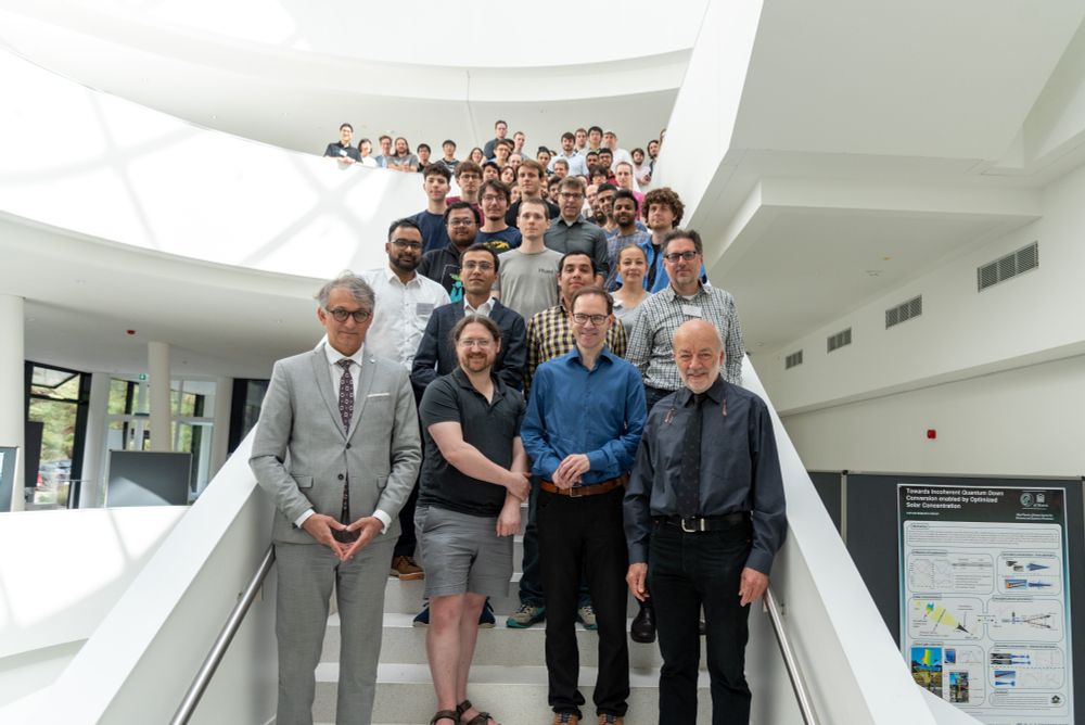 Prof. Gerd Leuchs, Prof. Robert Boyd, Prof. Pierre Berini, Prof. Florian Marquardt, Prof. Christoph Marquardt, Prof. Birgit Stiller, Prof. Flore Kunst, Prof. Nicolas Joly, Prof. Maria Chekhova, Dr. Nicholas Karpowicz, Prof. Peter Hommelhoff, Assoc. Prof. Jeff Lundeen, Prof. Ebrahim Karimi, Prof. Claudiu Genes