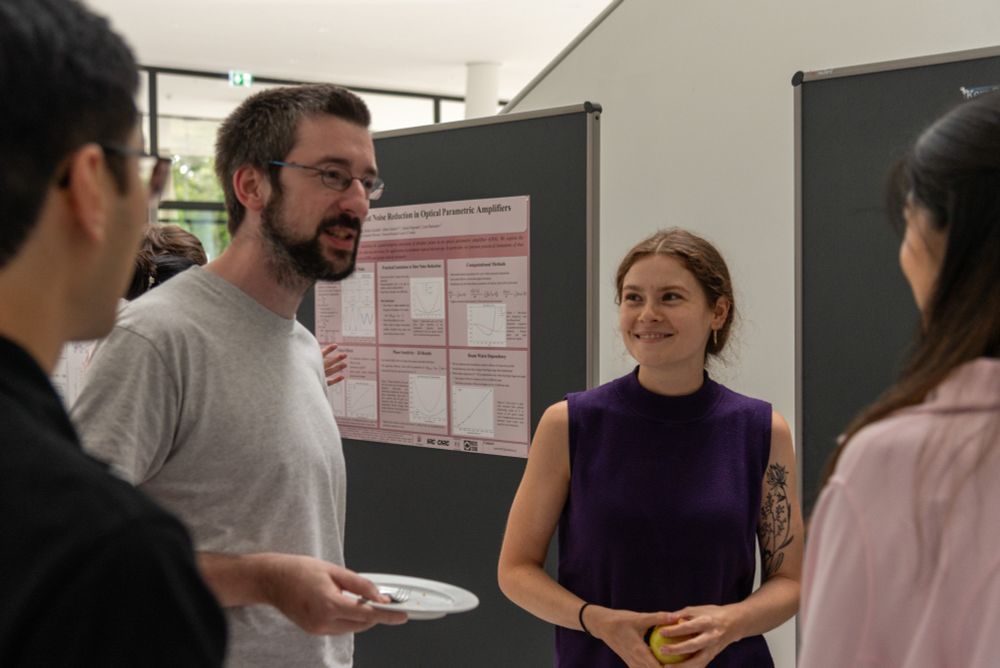 Informal discussions, networking opportunities, and the invitation to extend stays in Erlangen encouraged participants to deepen scientific connections onsite. 