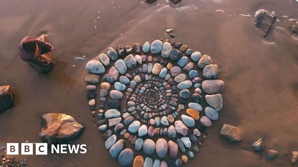 Land art is best therapy, artist Jon Foreman says