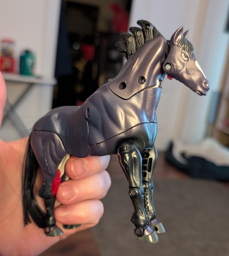 Beast Wars Neo Mach Kick in horse mode 