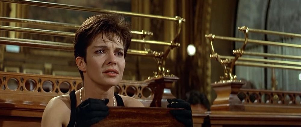 La Femme Nikita (1990) Directed by Luc Besson