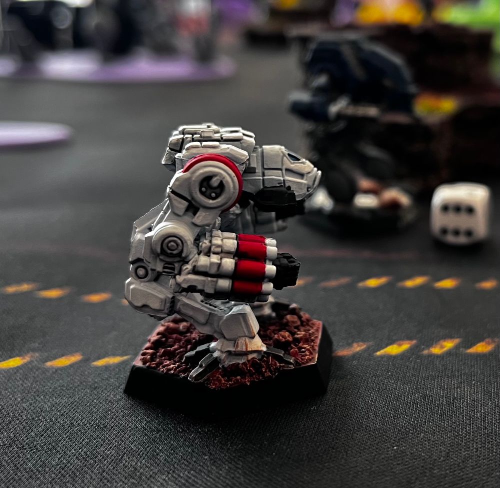 Raven Alliance Nova on the prowl
