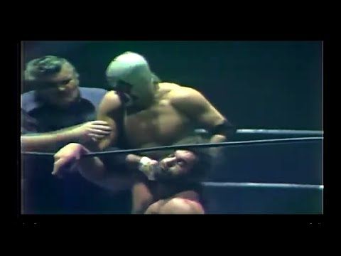 Bruiser Brody vs The Spoiler 1979 11 16