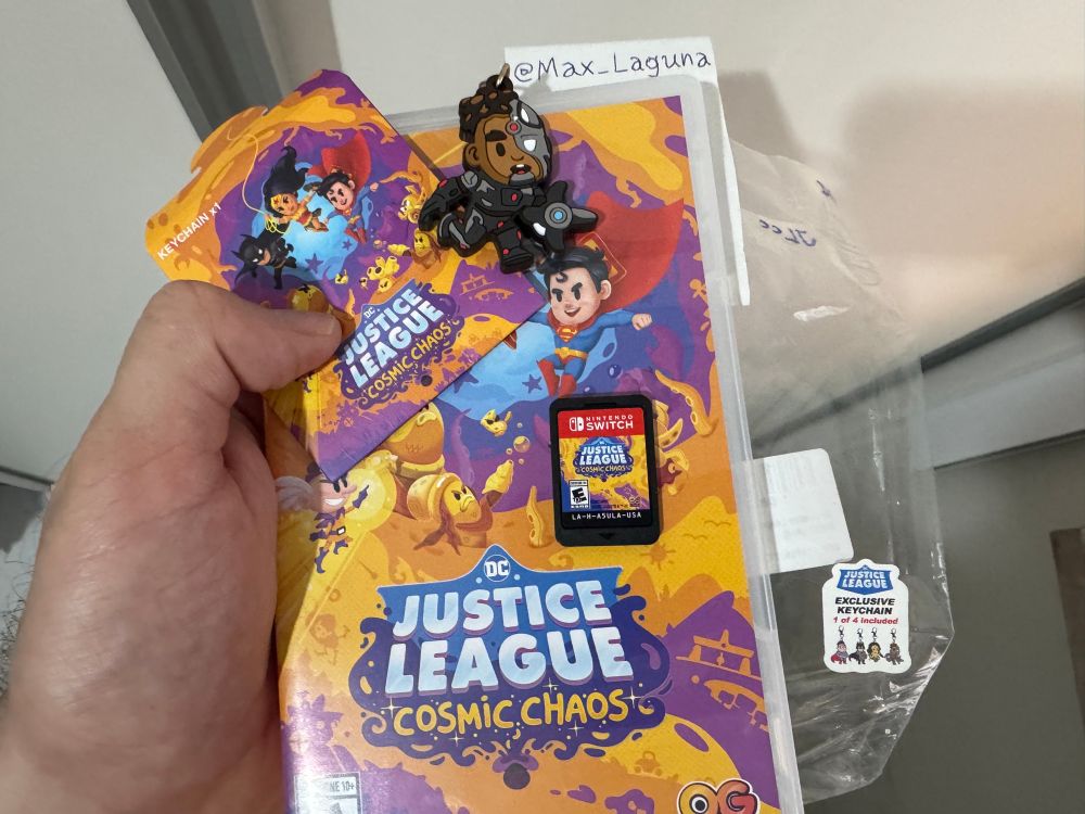 DC Justice League Cosmic Chaos — mídia física do Nintendo Switch que inclui chaveiro