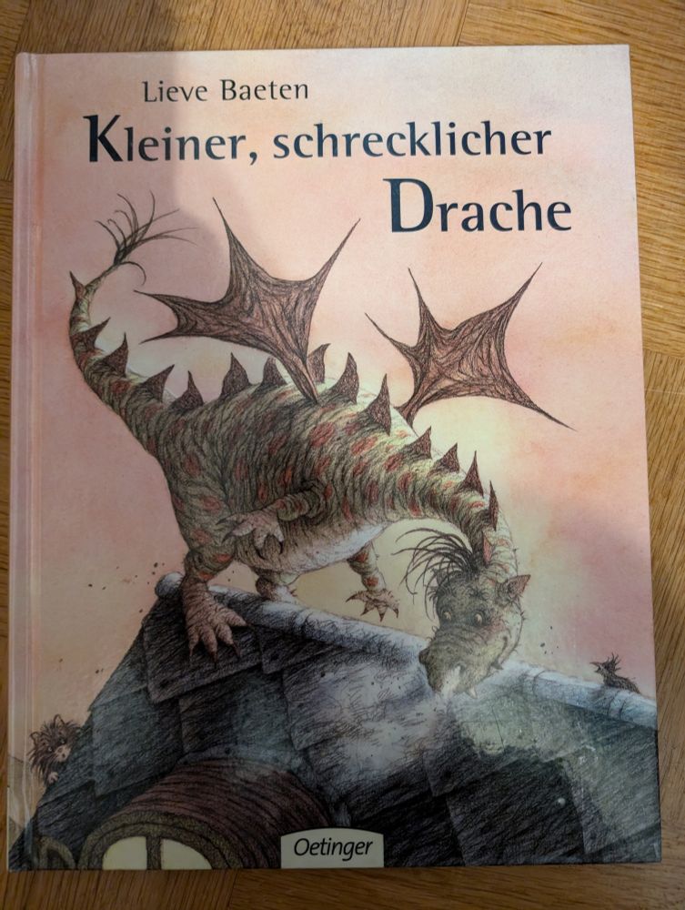 Buch "Kleiner, schrecklicher Drache"