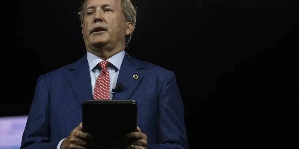 Paxton launches investigation into Beto O’Rourke’s political group for funding Democrats who left stateBy Owen Dahlkamp, The Texas TribuneAug. 6, 2025"Paxton launches investigation into Beto O’Rourke’...
