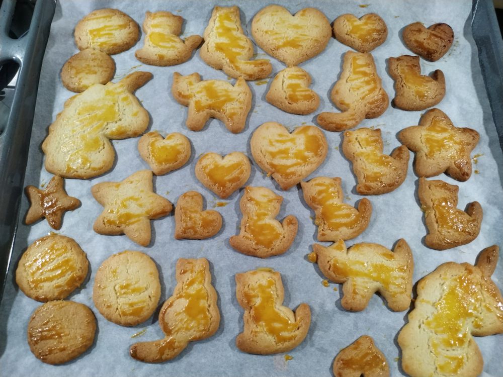 Bredele sur une plaque de cuisson