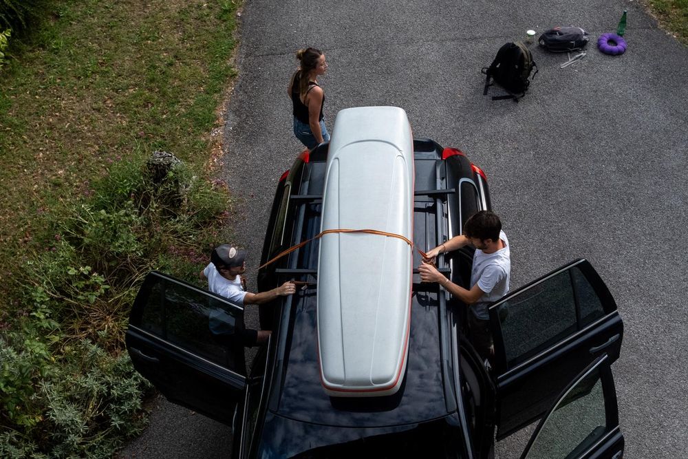 Comment l’automobile continue de séduire les jeunes