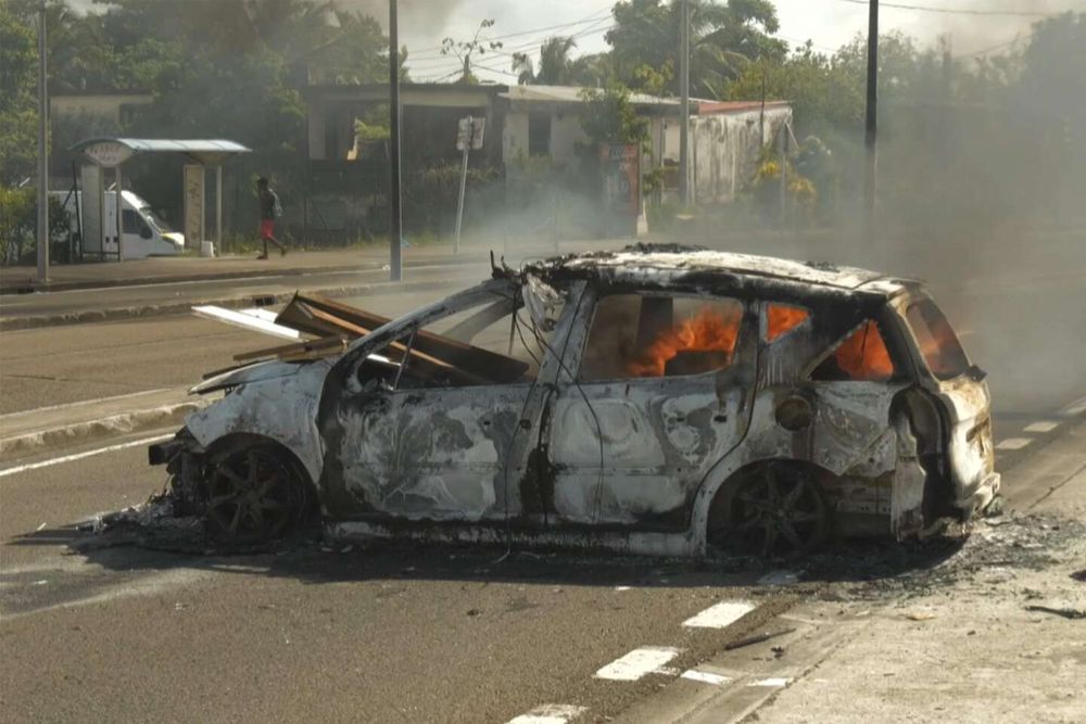 Martinique : couvre-feu décrété dans certains quartiers de Fort-de-France après des violences