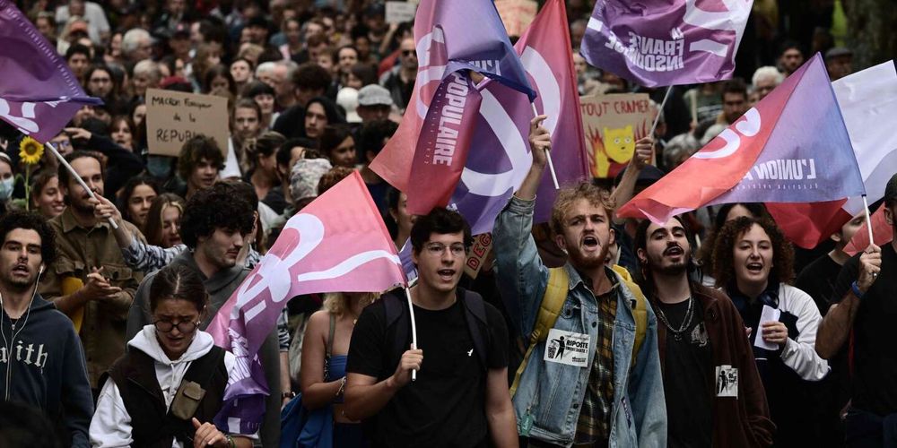 En direct, nomination de Michel Barnier : des manifestations à Nantes, Nice, Bordeaux ou Laval contre le « contre le coup de force de Macron »