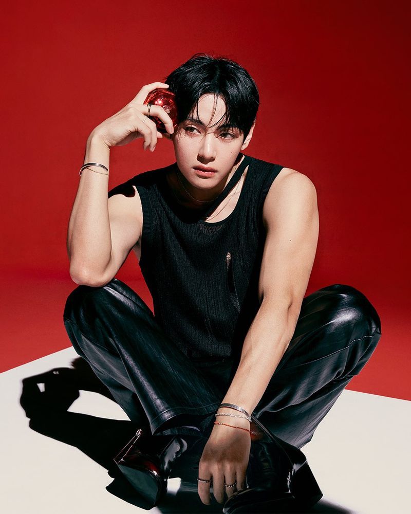 Kim Taehyung in TirTir ad wearing all black