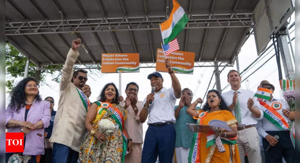 NYC mayor Eric Adams makes gaffe, confuses India with Pakistan at India Day Parade - Times of India