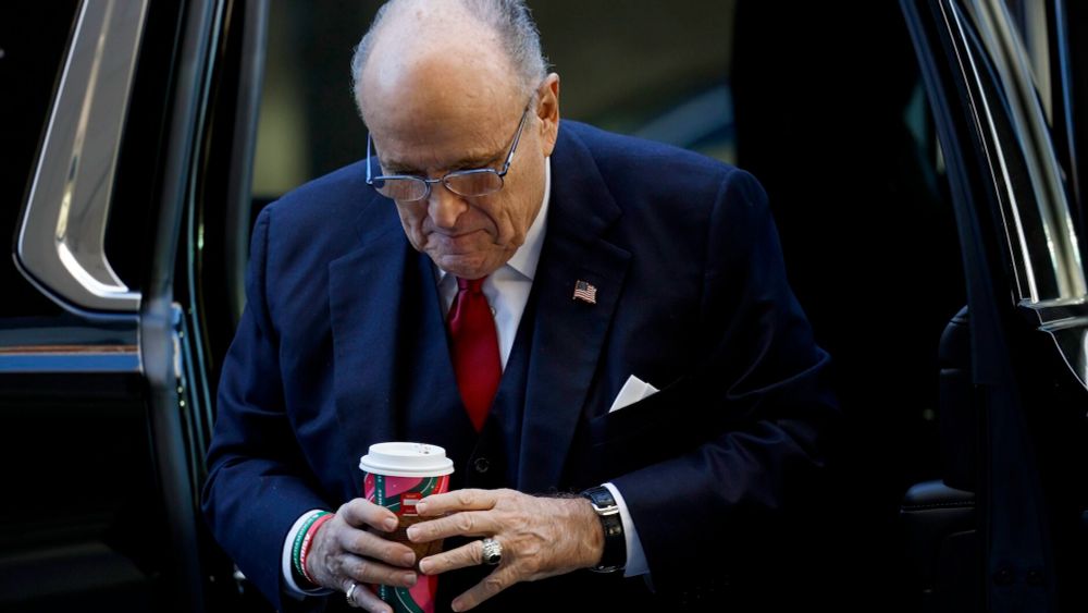 Rudy Giuliani Reports Income Near Federal Poverty Level in Bankruptcy Filing