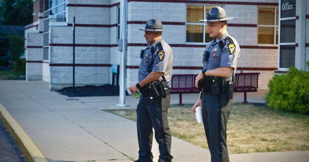 Highway Patrol greets Springfield school families in new safety effort