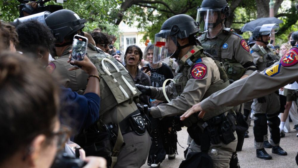 UT Austin changes message again, says arrested students will be allowed on campus for any reason