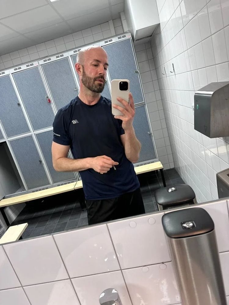 gym gymlocker lockerroom