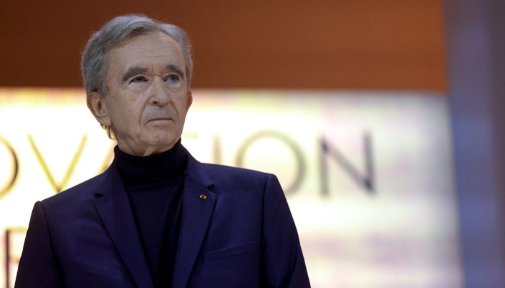 Bernard Arnault impose sa "blacklist" de médias aux cadres de LVMH - LA LETTRE