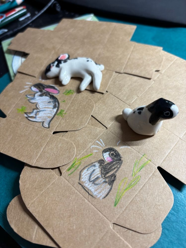 Bunnies figurine boxes 