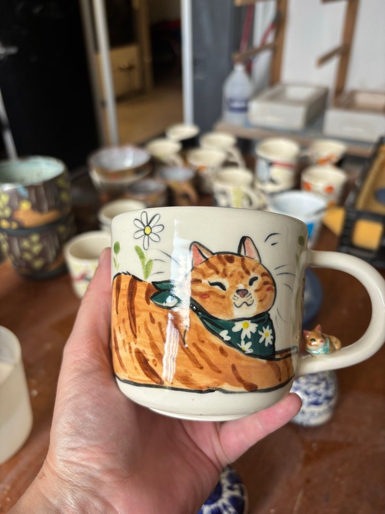 Memorial mug for Daisy