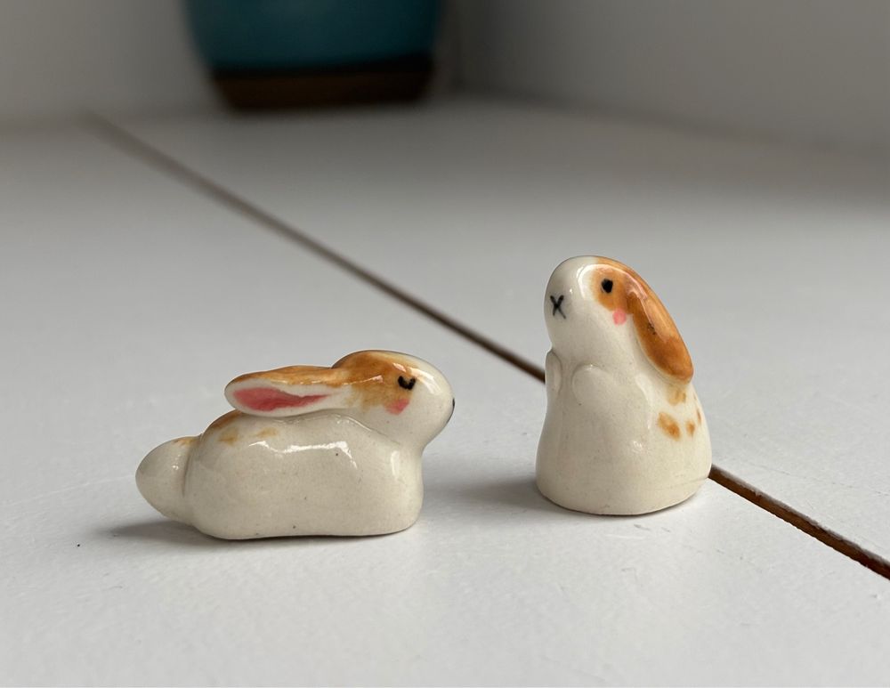Two bunny figurines 