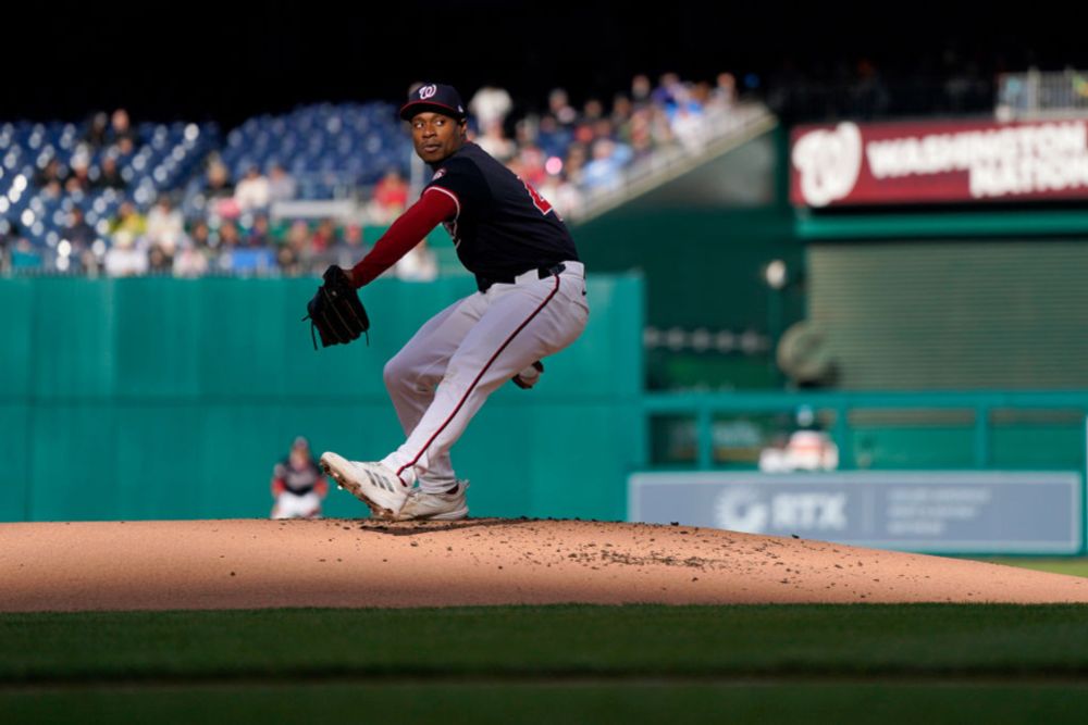 CHICAGO – Josiah Gray is ready to pitch in a competitive game for the first time since his Tommy John surgery more than a year ago.The Nationals right-hander has been cleared to depart West Palm Beach...