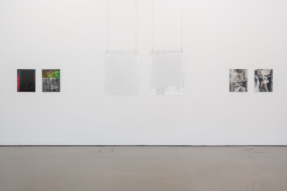 Teilansicht der Ausstellung "Fotografie zerstören" in den Räumen von Camera Austria in Graz.

Ausstellungsansicht Camera Austria, Graz 2024. Fotos: Markus Krottendorfer