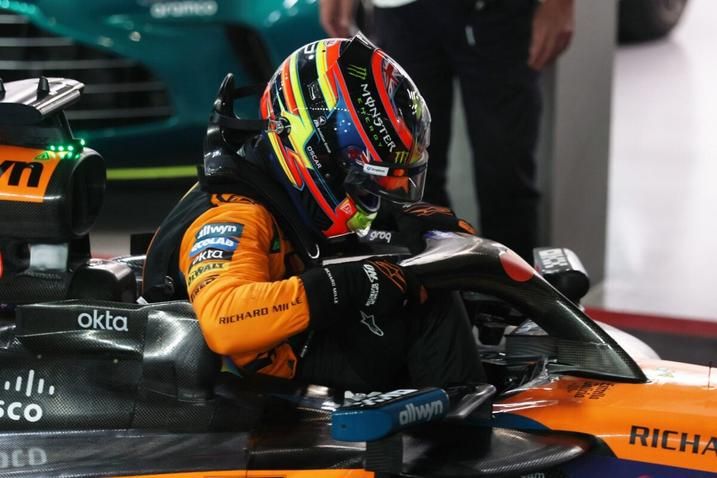 Rumores ligam Oscar Piastri a Aston Martin e Ferrari após 2026, mas ele tem contrato de vários anos com a McLaren até pelo menos 2027 (com possíveis opções). Sussurros no paddock e a mudança pós-2026 alimentam especulações; sem confirmação oficial. #F1