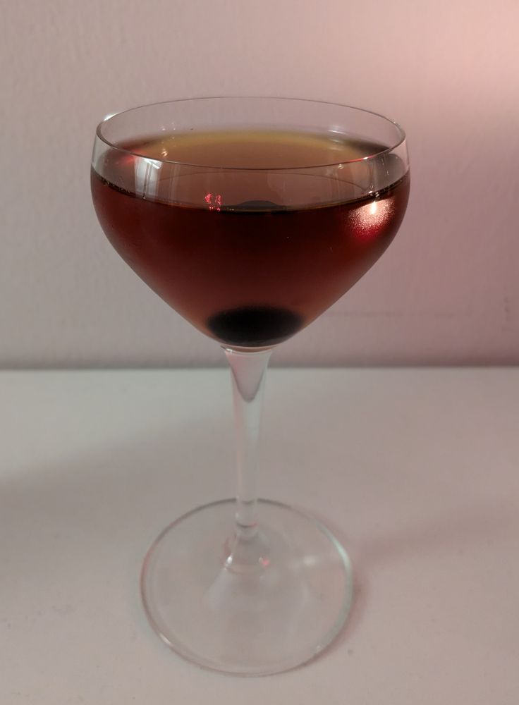 French Manhattan cocktail in a Nick&Nora glass